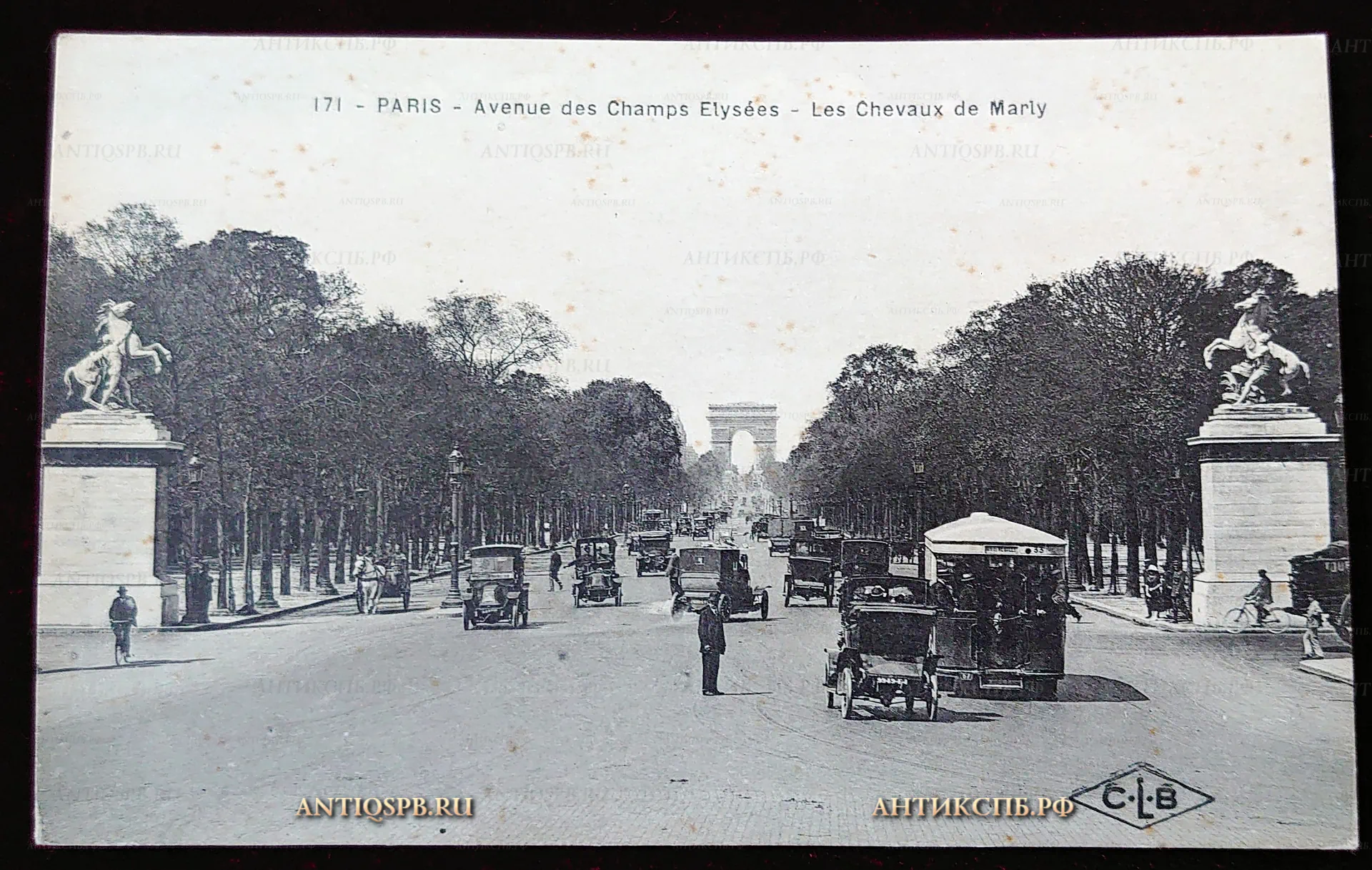 Открытка старинная "Авеню Елисейских полей - Кони Марли". C.L.B. Avenue des Champs Elysees - Les Chevaux de Marly. Париж. Paris. Франция. Нач. ХХ века. №22240.19